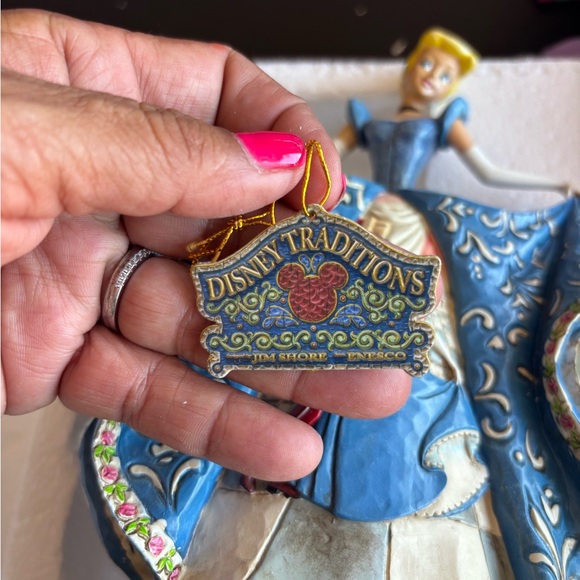 Disney Traditions by Jim Shore Cinderella Romantic Waltz 10” Figurine - Picture 8 of 9